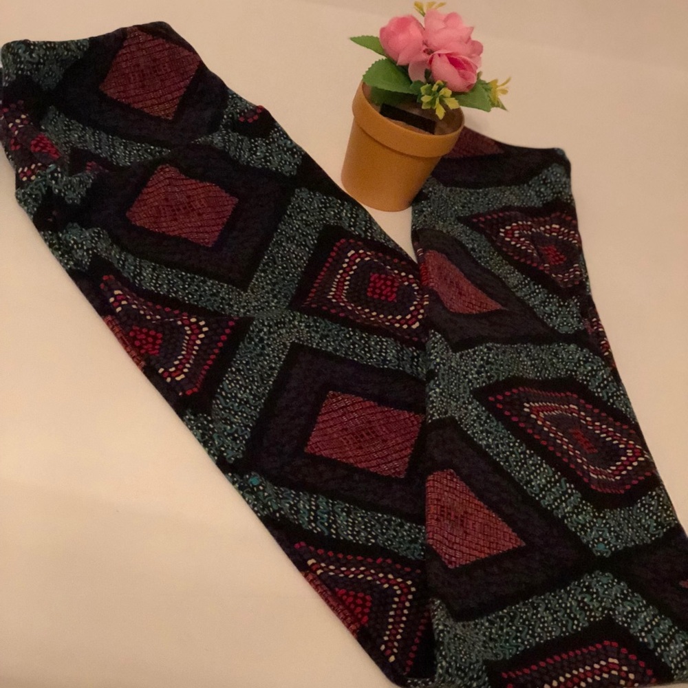 LuLaRoe One Size Leggings